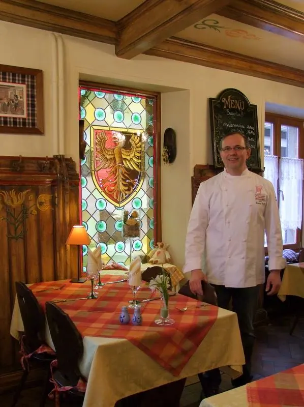 Le chef Laurent Wolf dans la salle